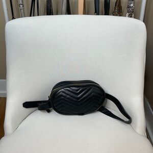 SHEIN Faux Leather Waist Fanny Pack Purse Belt Bag